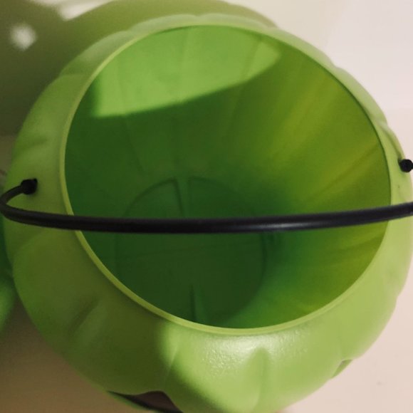 Vintage General Foam Plastics USA Green Halloween Buckets Set Of 2 - Picture 5 of 12